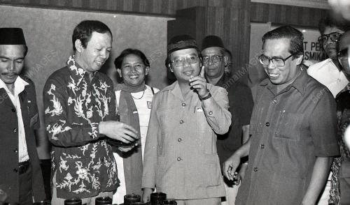 UMNO
