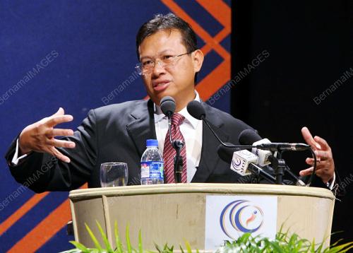 AHMAD SHABERY CHEEK