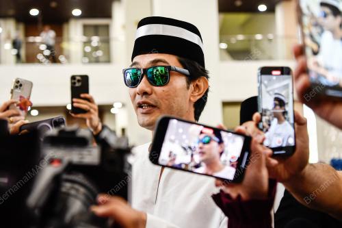 FARID KAMIL
