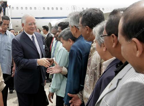 MOHD NAJIB TUN ABDUL RAZAK