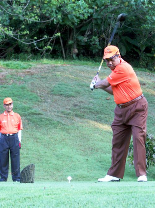 TUANKU ABDUL HALIM MU'ADZAM SHAH