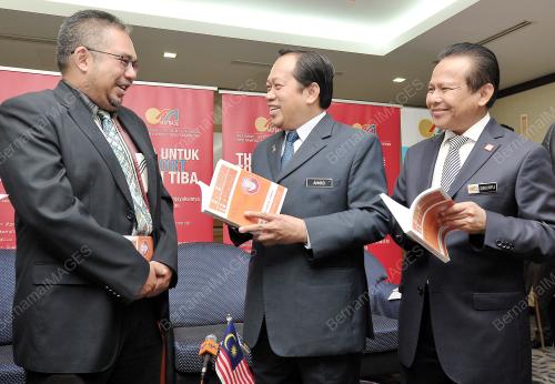 KL10_21122016_MATRADE_BUKU