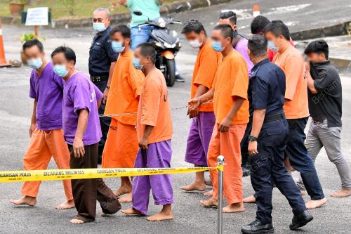 MAHKAMAH MAJISTRET SELAYANG