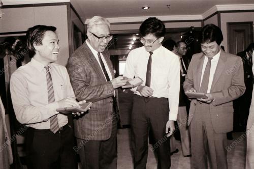 ULANGTAHUN BANK NEGARA