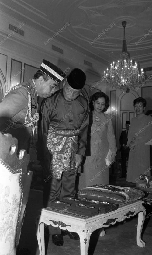 KL10_23012015_AGONG_PINGAT