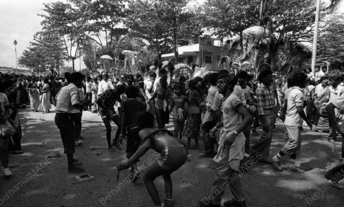 KL10_23022015_THAIPUSAM