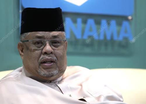 DATUK SERI AB RAUF YUSOH