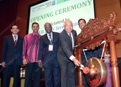 KL10_23042015_AIR_MALAYSIA
