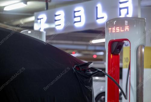 TESLA SUPERCHARGER