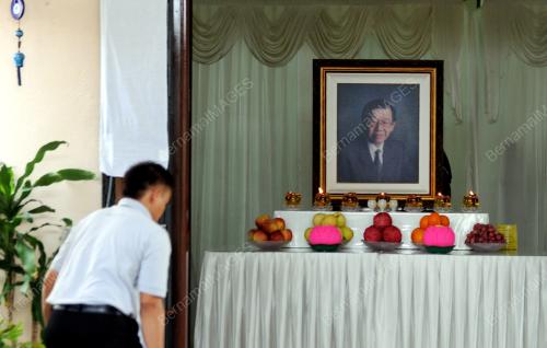KL10_23122012_LIM_KENG_YAIK