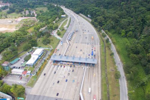 ALIRAN TRAFIK LEBUHRAYA PANTAI TIMUR