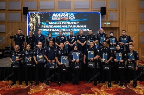 KL10_23122025_POLIS_BANTUAN