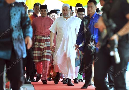 KL10_24022017_AGONG