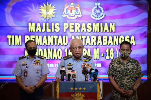 TAN SRI AFFENDI BUANG