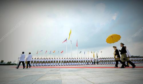 KL10_24042017_AGONG