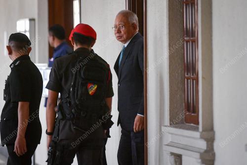 DATUK SERI NAJIB TUN RAZAK