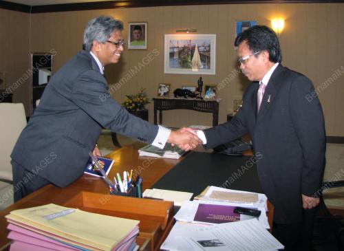 DATUK IBRAHIM MUHAMAD