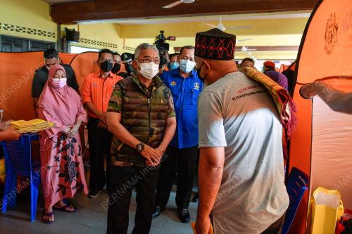 AL-SULTAN ABDULLAH RIÃ•AYATUDDIN AL-MUSTAFA BILLAH SHAH
