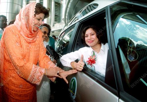 HARIANI HAMZAH