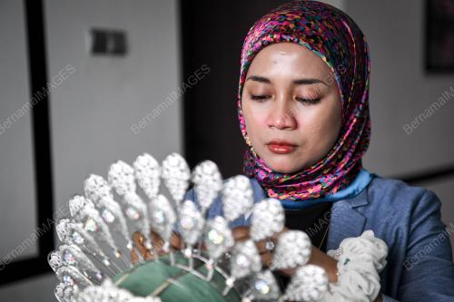 JURUGAYA TUDUNG