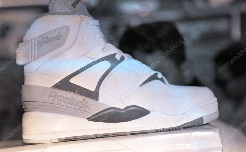 KL10_250390_REEBOK