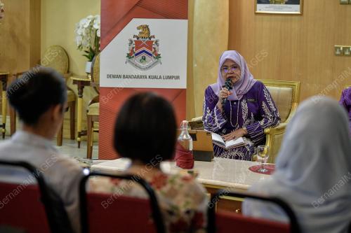 DATUK SERI DR MAIMUNAH MOHD SHARIF