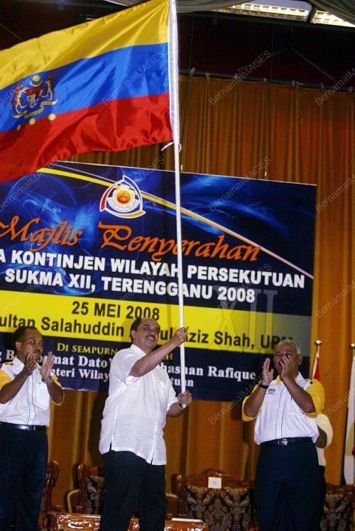 ZULHASNAN RAFIQUE