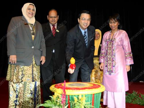 LIOW TIONG LAI