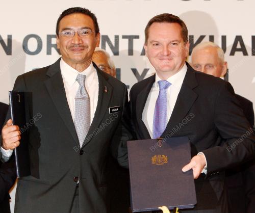 DATUK SERI HISHAMMUDDIN TUN HUSSEIN