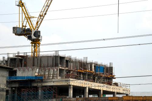 TINJAUAN SEKTOR PEMBINAAN
