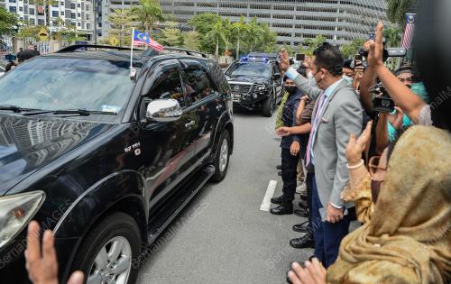 DATIN SERI ROSMAH MANSOR