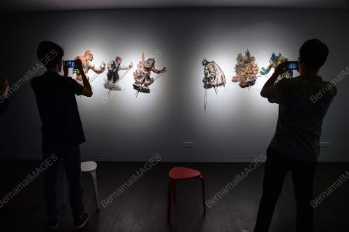 PAMERAN GERAK BAYANG