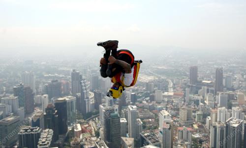 KL10_26092014_BASE_JUMP