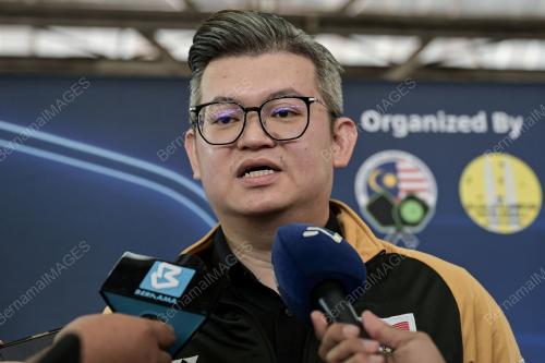 DR KELVIN YII LEE WUEN