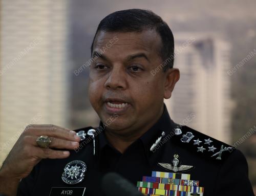 DATUK SERI AYOB KHAN MYDIN PITCHAY