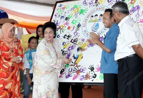 ROSMAH MANSOR
