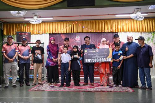 DATUK DR MOHD NAI'M MOKHTAR