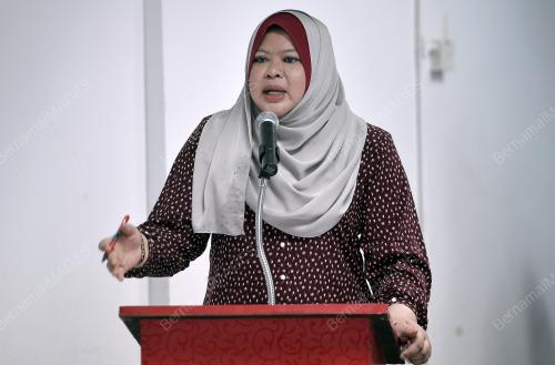 KL10_27122018_RINA_HARUN