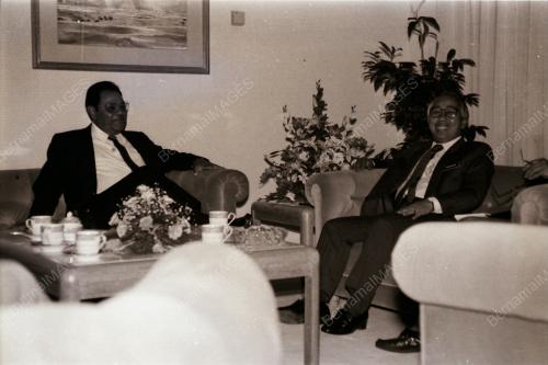 DATUK SERI SABARUDDIN CHIK