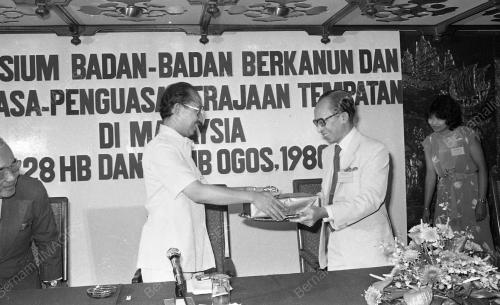 TENGKU RAZALEIGH HAMZAH