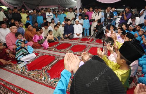 NAJIB TUN ABD RAZAK