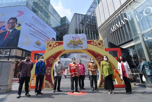 DATUK SERI ALEXANDER NANTA LINGGI