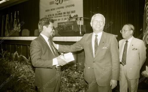 KL10_290690_PELANCARAN