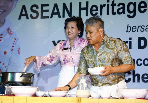 NG YEN YEN