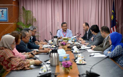KL10_29112016_KUNJUNGAN_HORMAT