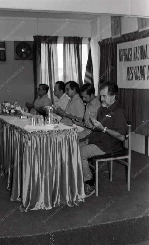 KOPERASI