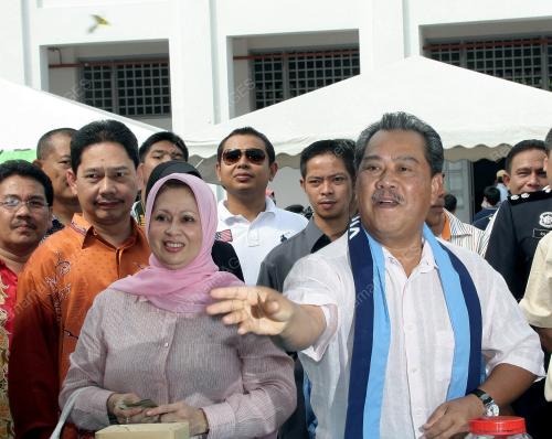 MUHYIDDIN YASSIN