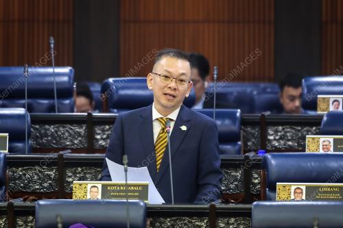DATUK CHAN FOONG HIN