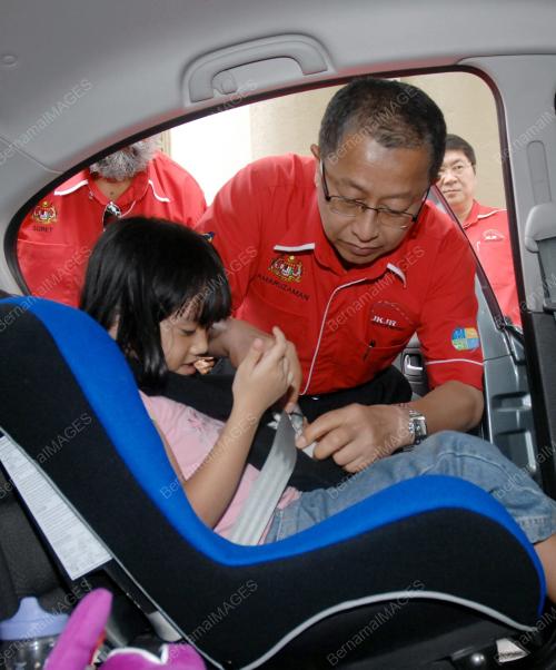 KEMPEN KESELAMATAN JALAN RAYA
