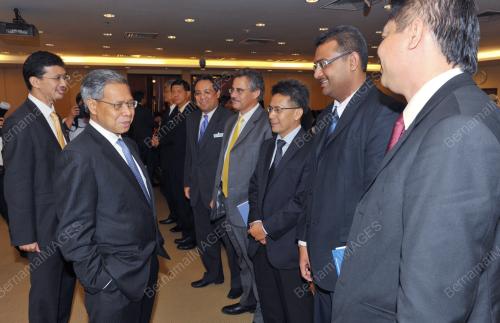 DATUK SERI MUSTAPA MOHAMED